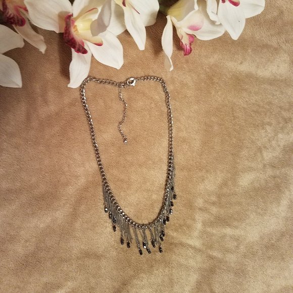 Beaded Dangle Necklace - Picture 5 of 7